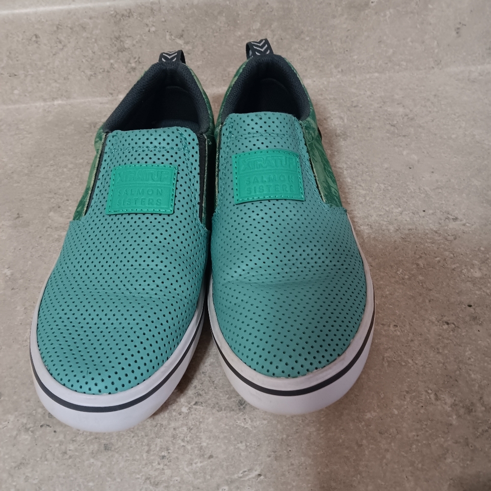 Xtratuf Salom Sisters Leather Slip On Nature/ Womens Size 6 - Picture 2 of 7